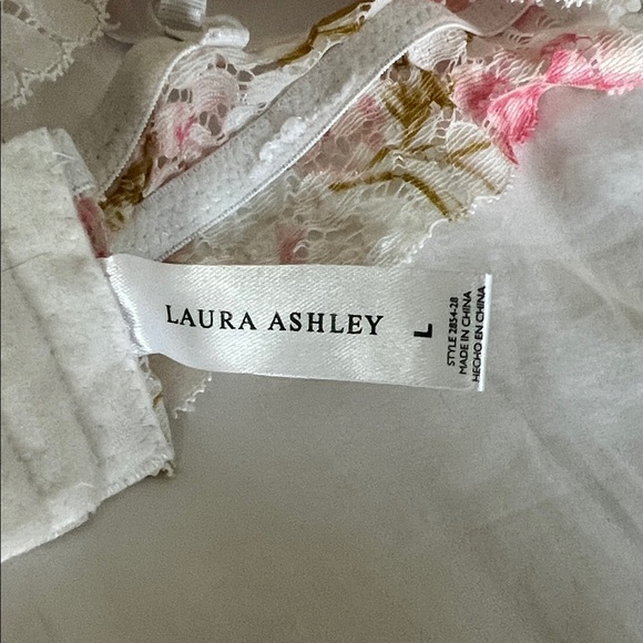 Laura Ashley Floral Lace Bralette - Pink and White - Picture 5 of 5